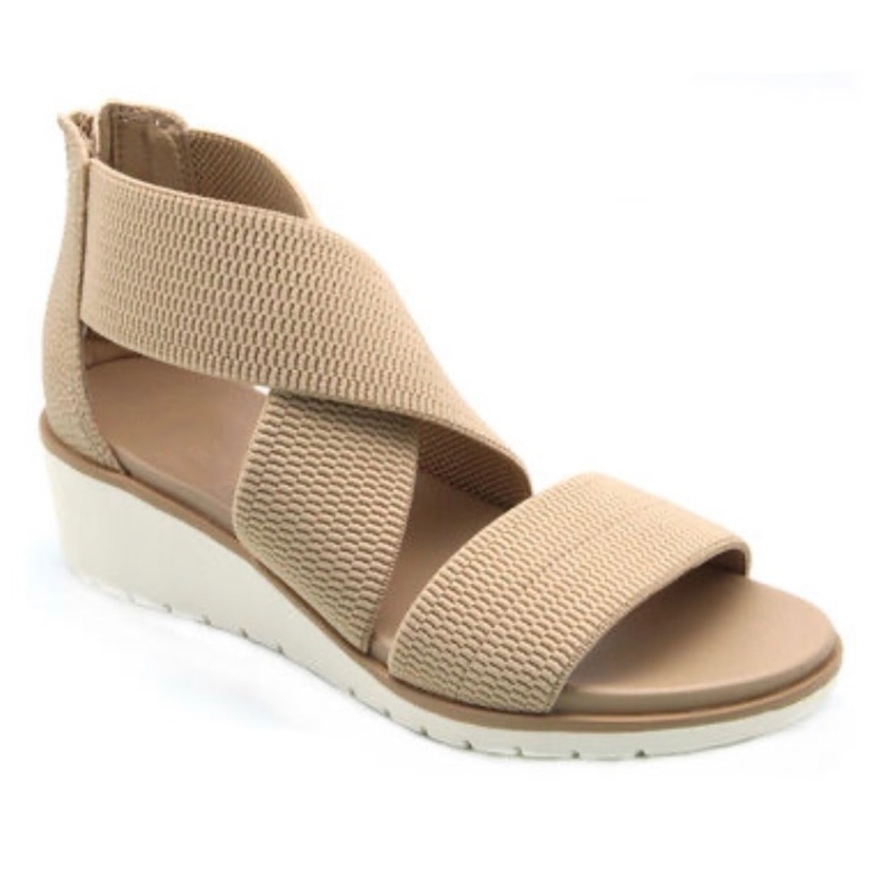 MIA Chelsea Sandals Beige Size 11